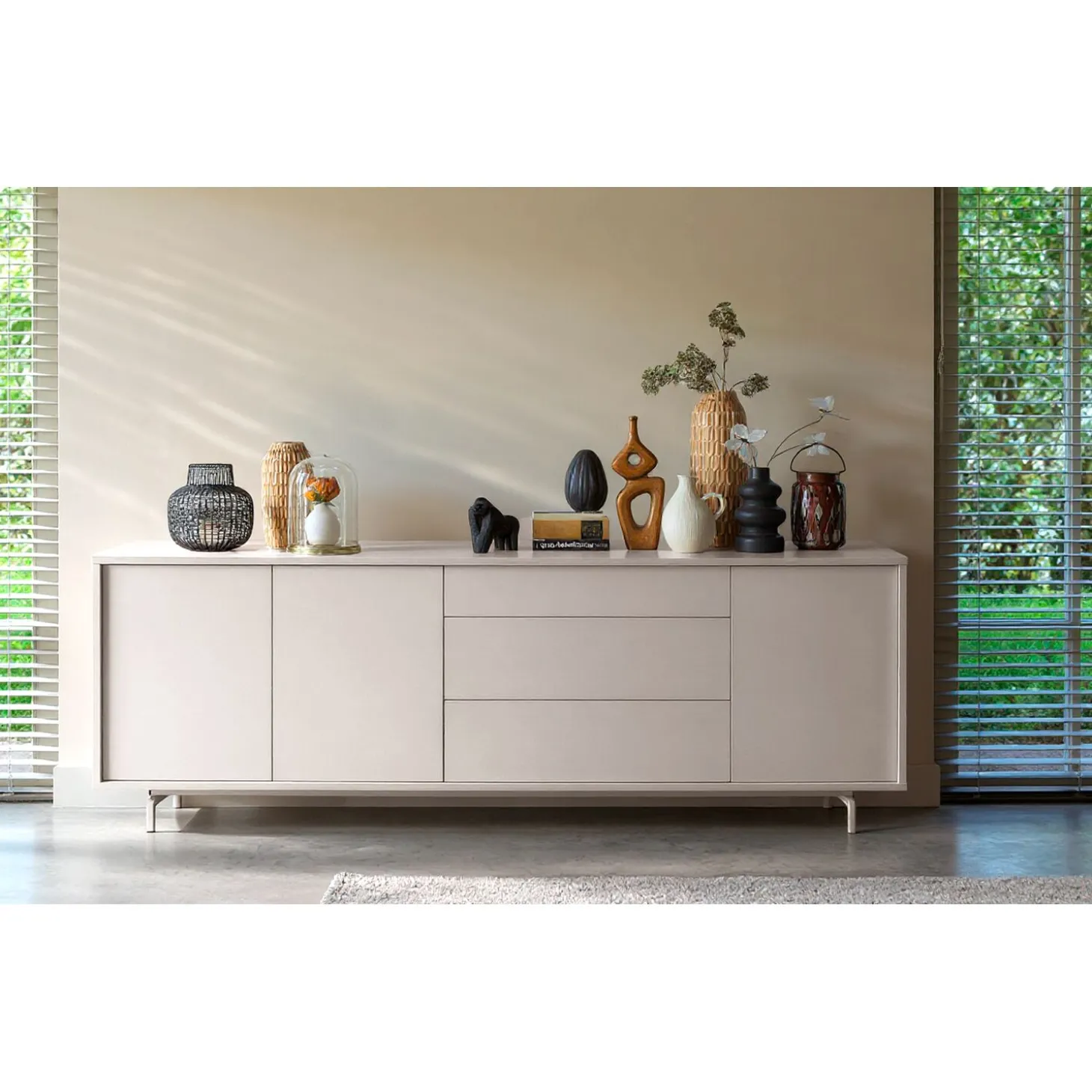 Dressoir Famosa 76x228x45 cm grijs