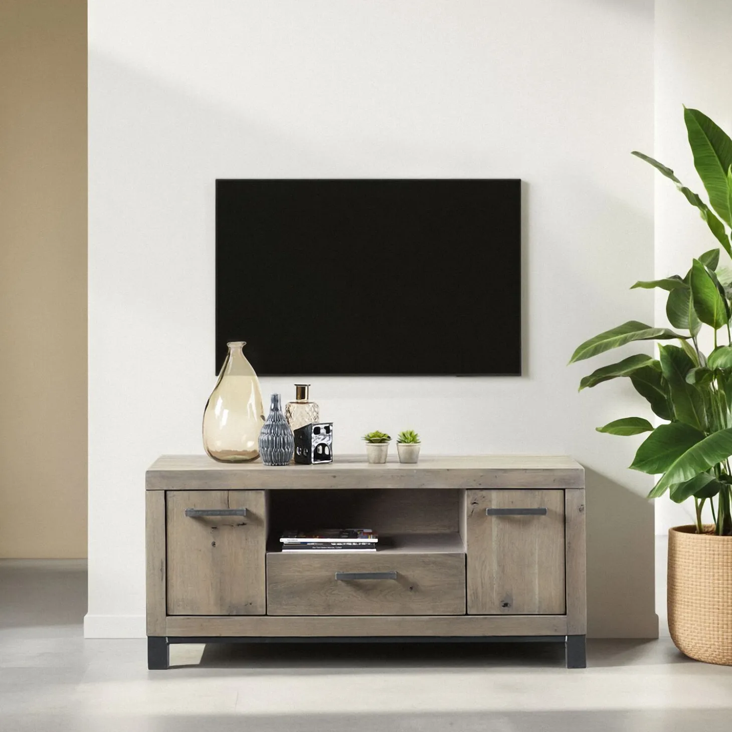 TV-meubel HEVANO (132 CM) eikenhout moose